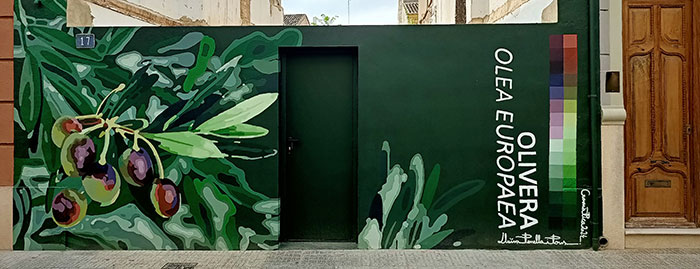 Mural de olivo en el Festival Cromàpica de Picassent 