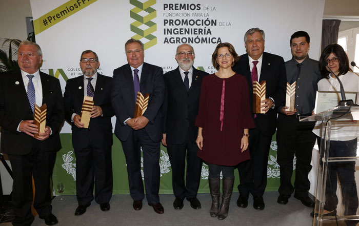AEFA recibe el Premio Iniciativa y Desarrollo